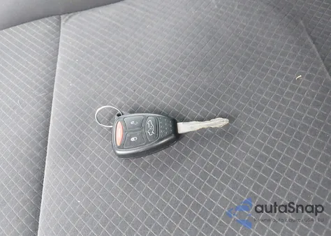 2007 Chrysler 300 из США, поврежденный, VIN 2C3KA43R17H780625